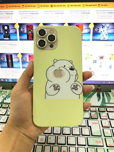 Ảnh đại diện sản phẩm Dán Skin Điện Thoại Iphone Gấu Trắng