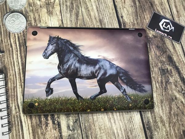 Ảnh đại diện sản phẩm Skin laptop Macbook hắc mã