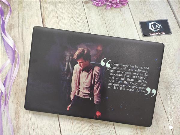 Ảnh đại diện sản phẩm skin laptop Chàng trai suy ngẫm