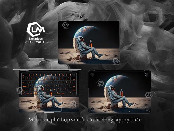 Ảnh đại diện sản phẩm Dán skin Macbook Hình  Phi Hành Gia 07